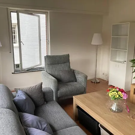 Charming Sunny 100m2 Entire With 2 Bedrooms Brasschaat